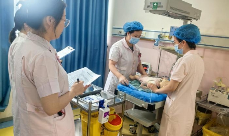大邑县妇幼保健院护理部 2025年护理技能操作考核简报